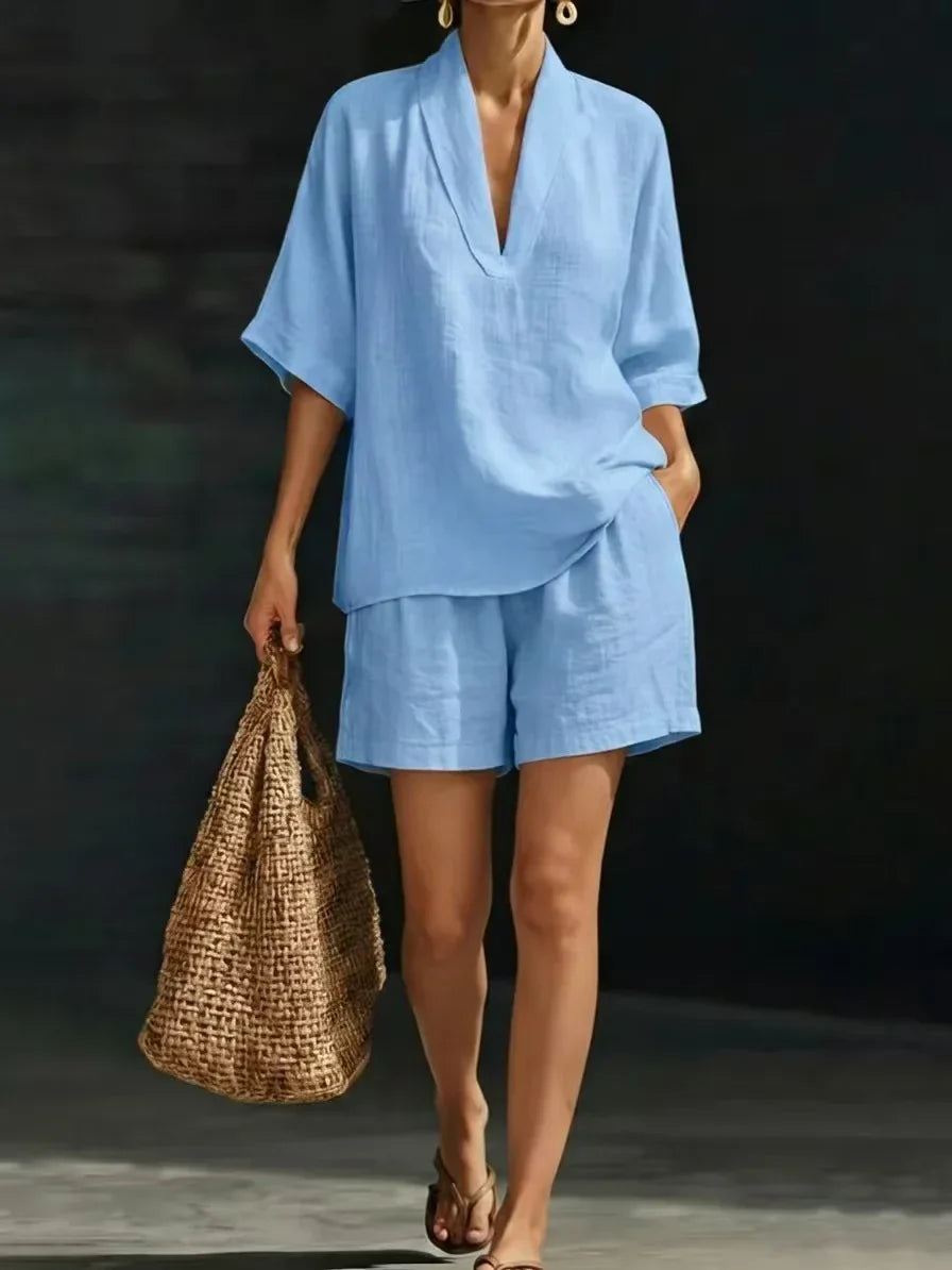 Alba | Conjunto de Top de Casual con Escote en V y Pantalones Cortos